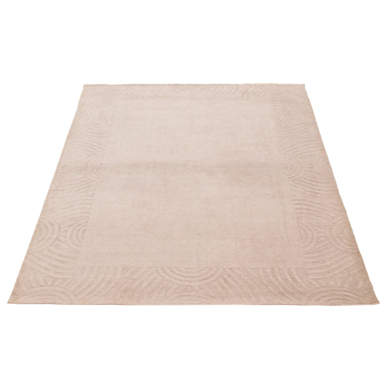 Tapis blanc unique 5 pi 7 po x 7 pi 7 po Kashkuli Gabbeh