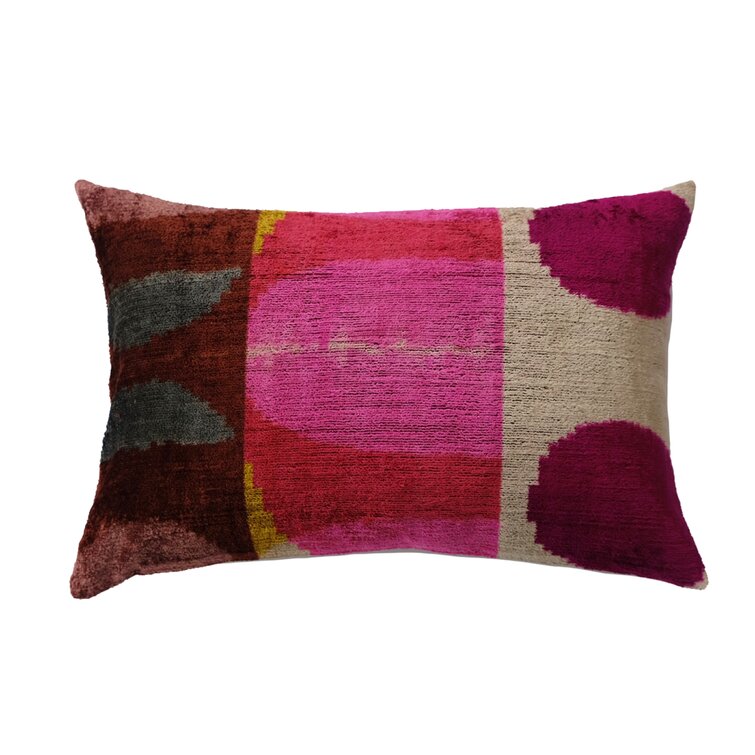 https://assets.wfcdn.com/im/97352597/resize-h755-w755%5Ecompr-r85/1101/110160986/Silk+Throw+Pillow.jpg