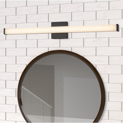 Éclairage pour meuble-lavabo 36 po Asela