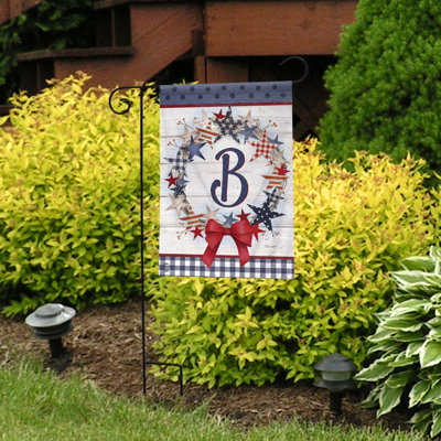 Drapeau de jardin American Wreath Monogram B