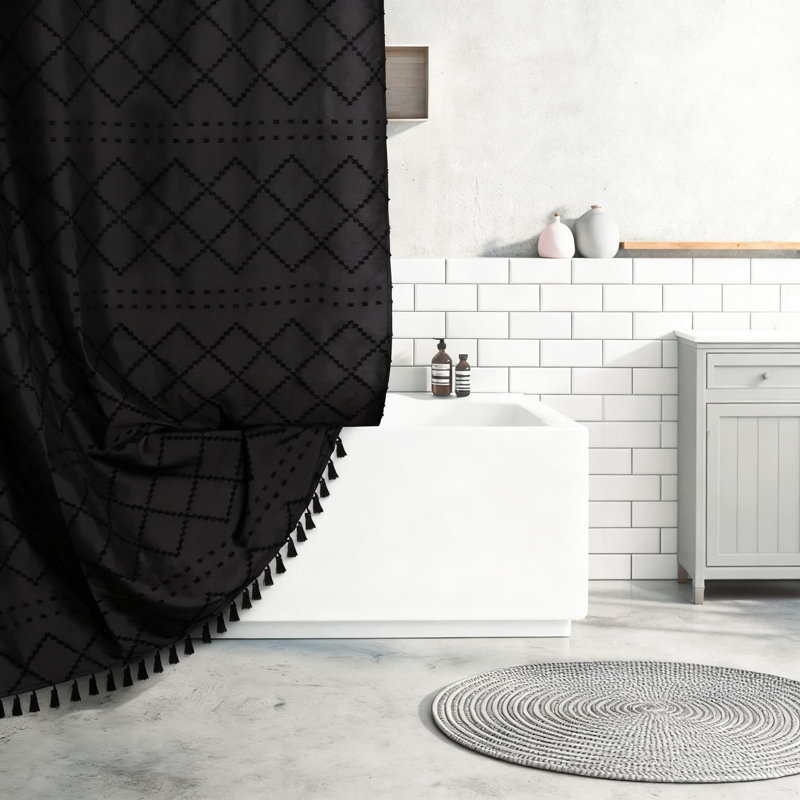Rideau de douche à pampilles avec motif à chevrons texturé et tissu de salle de bain, Noir