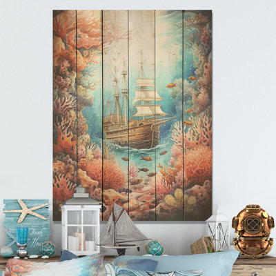 «Pirate Boat Under Water Memory I - Coastal Coral Under Water Wood», art mural sur bois de pin naturel