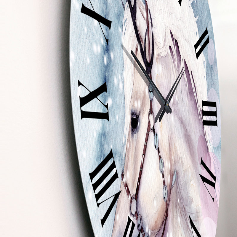 Horloge murale traditionnelle «Un cheval blanc avec une crinière blanche», Moyenne