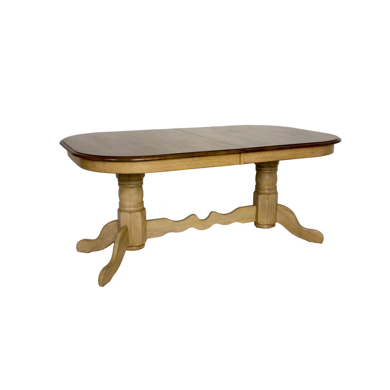 Huerfano Valley Extendable Rectangular Dining Table