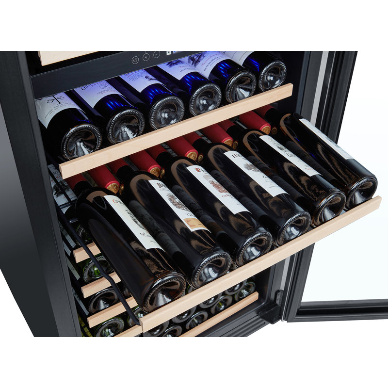 Réfrigérateur à vin encastré de 152 bouteilles