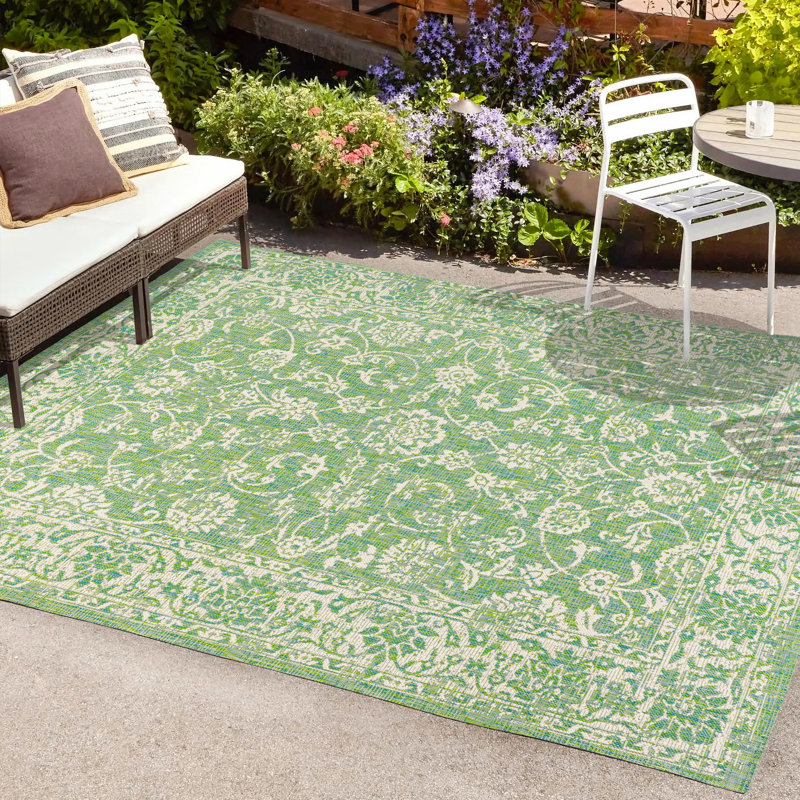 Tapis d'intérieur / extérieur crème / vert Delcine, Rectangle 5 pi 3 po x 7 pi 7 po