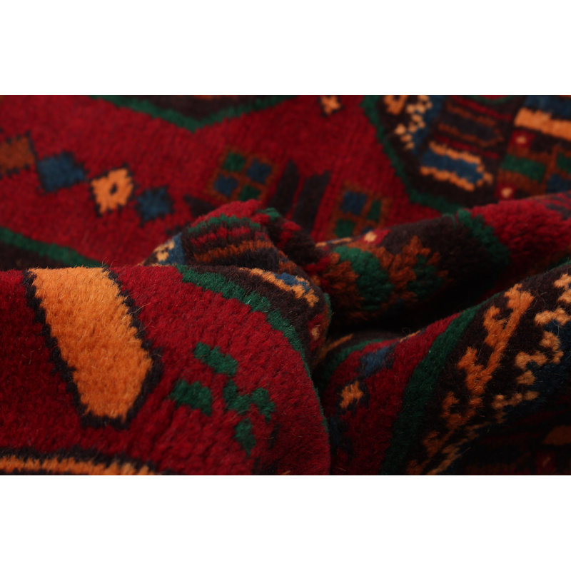 Tapis rouge foncé Dequita 2 pi 9 po x 4 pi 9 po