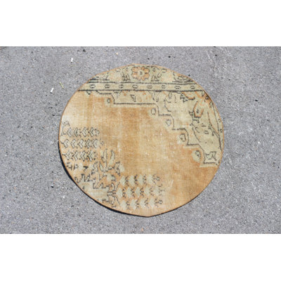 Petit tapis antique rond turc tissé à la main en orange vif pour tapis de porte - élégamment conçu avec un design classique - parfait pour ajouter une touche chaleureuse et accueillante à votre espace de vie
