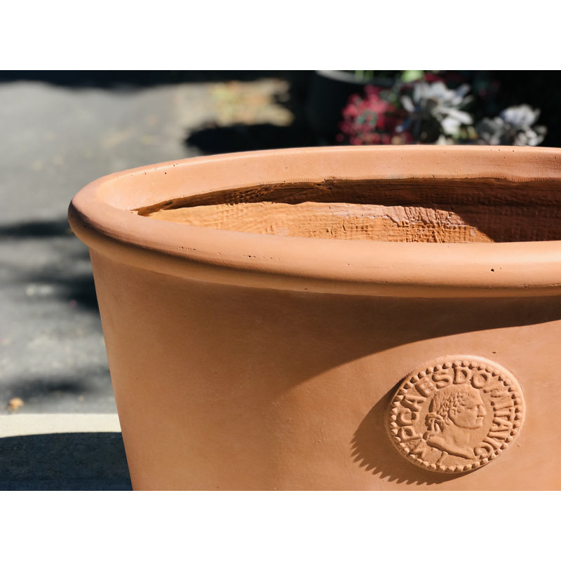 Pot à fleurs en béton Wilpert, H 15 po x l 12,2 po x P 12,2 po