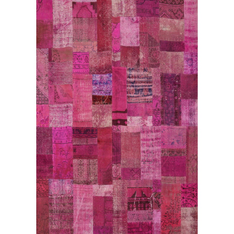 Tapis fuchsia rose en laine à motif patchwork 8 x 10