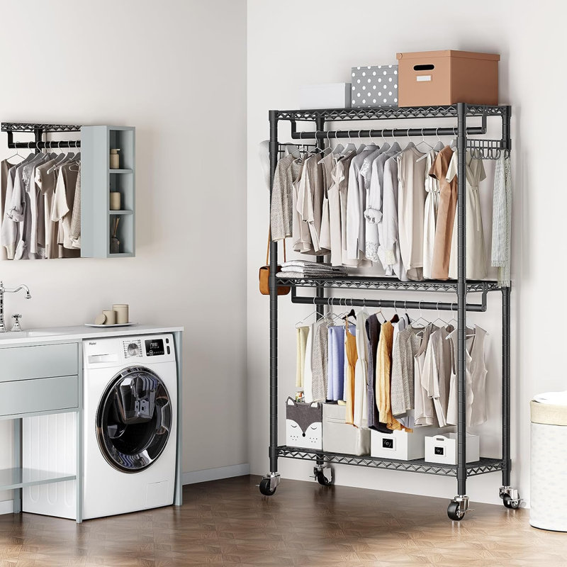 Portant à vêtements en métal Niobi