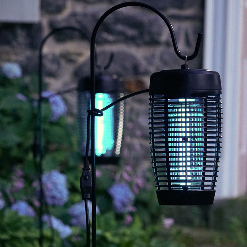 PIC 40W Outdoor Bug Zapper with Octenol Lure
