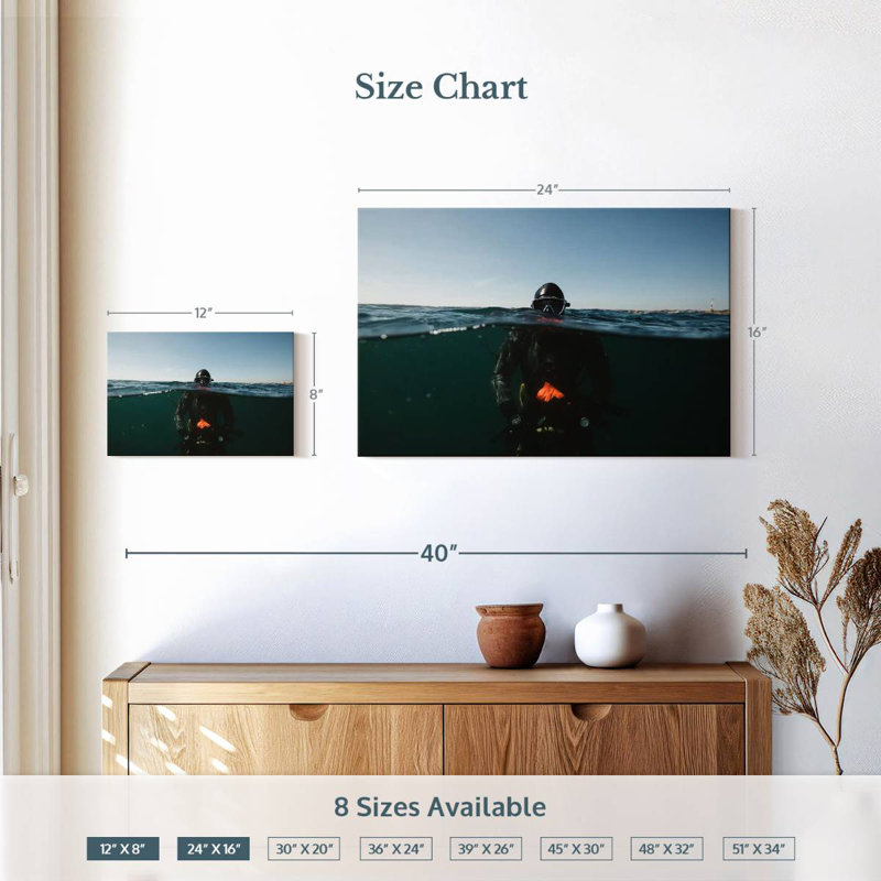 Sea Diver, H 16 po x l 24 po