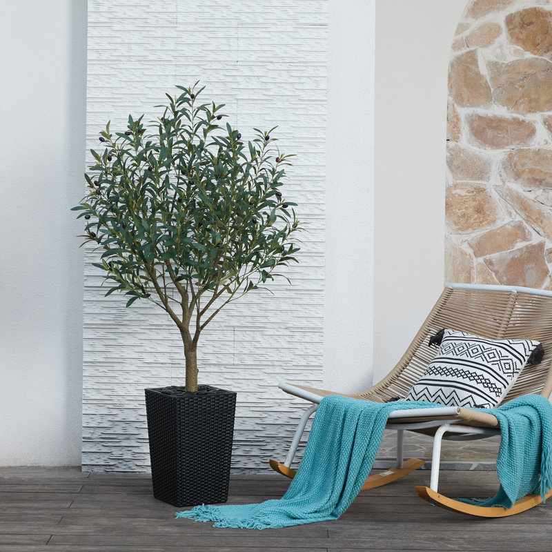 Olive artificielle résistante aux rayons UV Altera pour décoration intérieure et extérieure, grande base en plastique avec galets