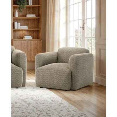 Chaise Dejesus