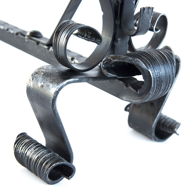 Lular Iron Andiron