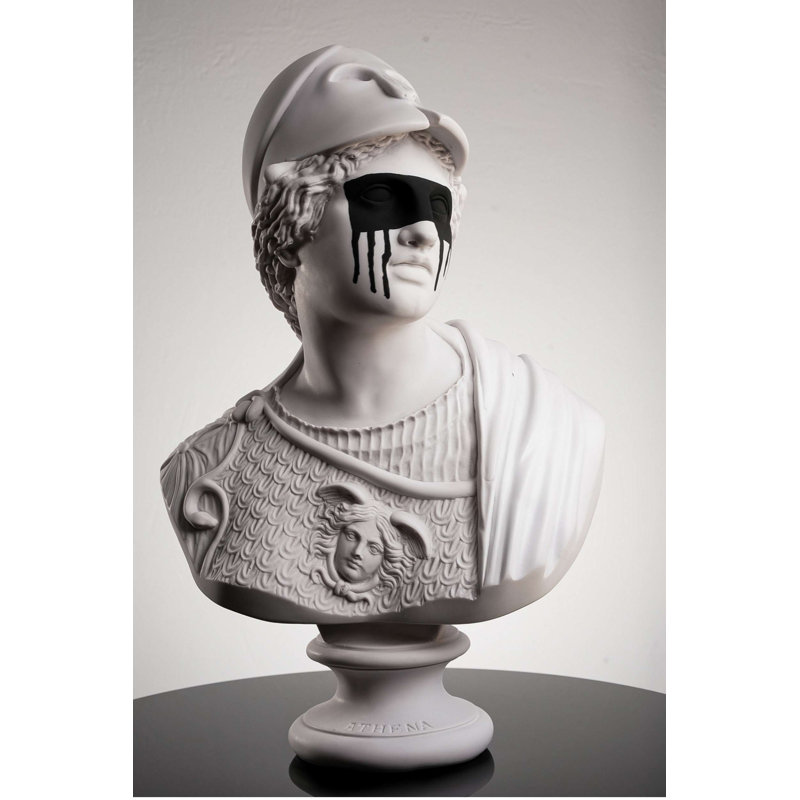 Moree People Figurines & Sculptures