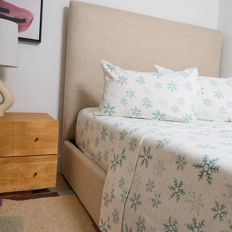Snowflake 100% Cotton 4-piece Flannel Sheet Set, Full Sheet Set with 2 Pillowcases