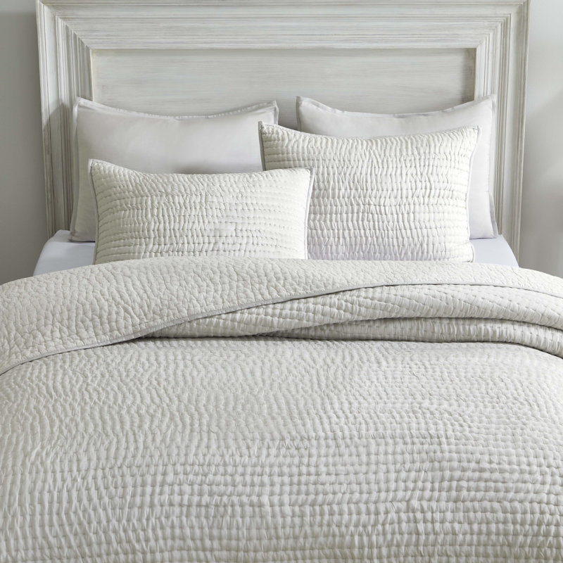 Bella 100% Silk Handmade Luxury Comfy All-Season Quilt and Pillow Sham Set, Silver, King Quilt + 2 Pillow shams