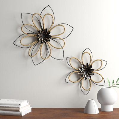 Darwen Traditional Plants & Flowers Wall Decor on Metal