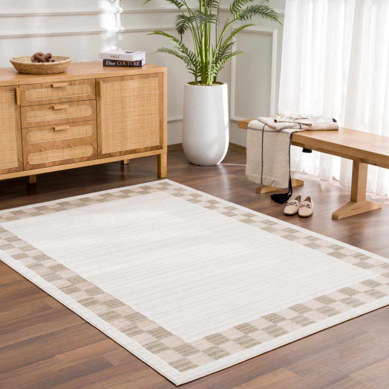 Tapis beige à bordure géométrique moderne lavable à la machine Bakersfield, Rectangle 6 pi 7 po x 9 pi