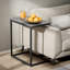 Table de bout en C Gilsum, avec plateau en bois massif et base en acier-192574278-192574273