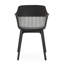 Chaises d'extérieur Dahlia. En polypropylène noir. Dimensions : 84 cm (H) x 57 cm (L) x 55 cm (P). Style minimaliste et confort.