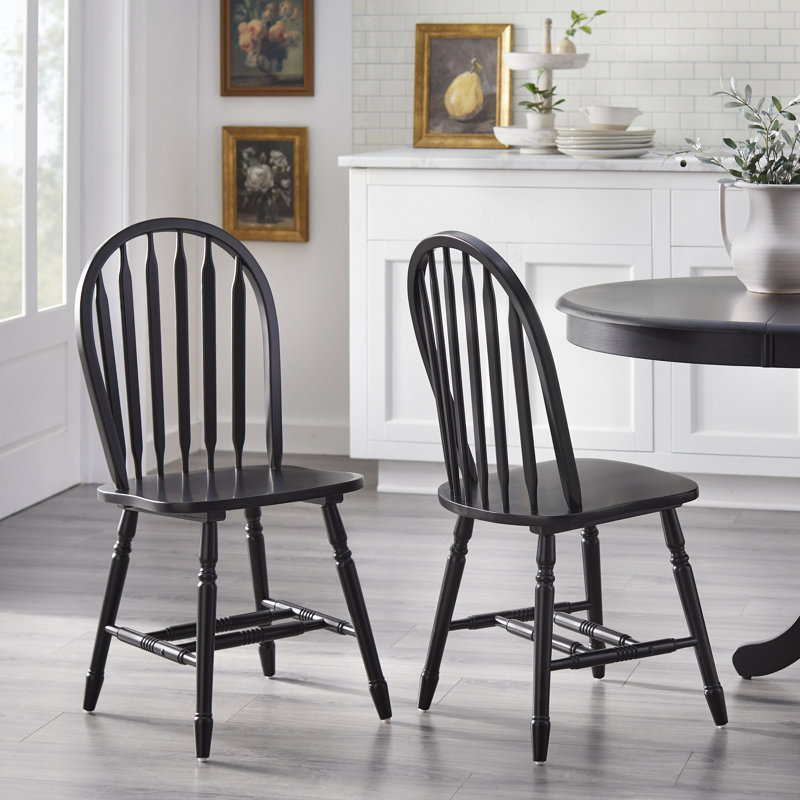 Chaise d'appoint à dossier Windsor en bois massif Tolman, Noir
