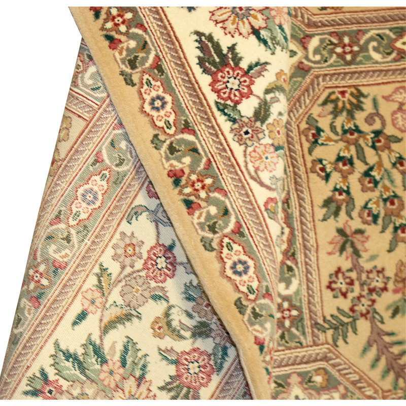 High-Quality Hand-Knotted Beige And Ivory Area Rug
