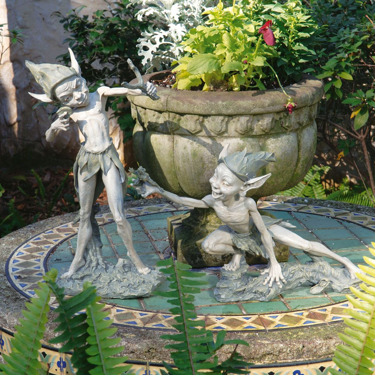 Design Toscano Sling and Stretch Garden Pixie Statue & Reviews ...