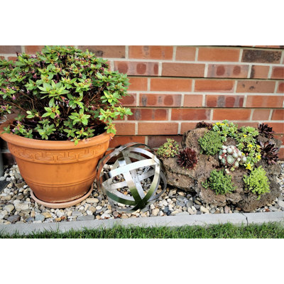 Caryol Stainless Steel Garden Art