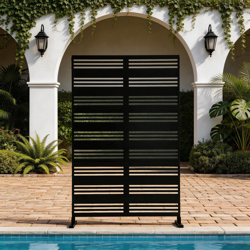 Metal Privacy Screen With Block Pattern
