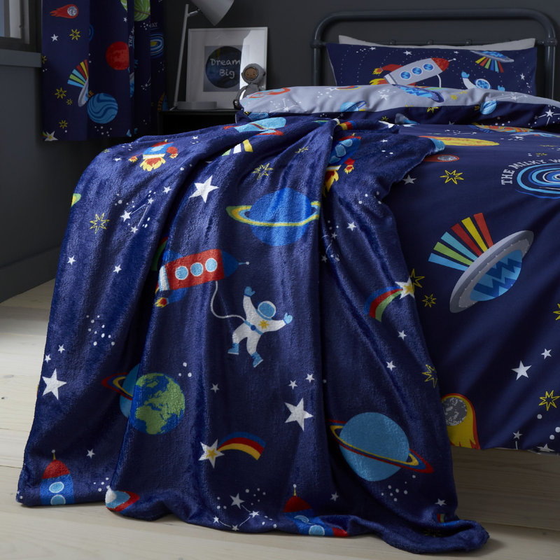 Lost In Space Cosy Fleece Throw