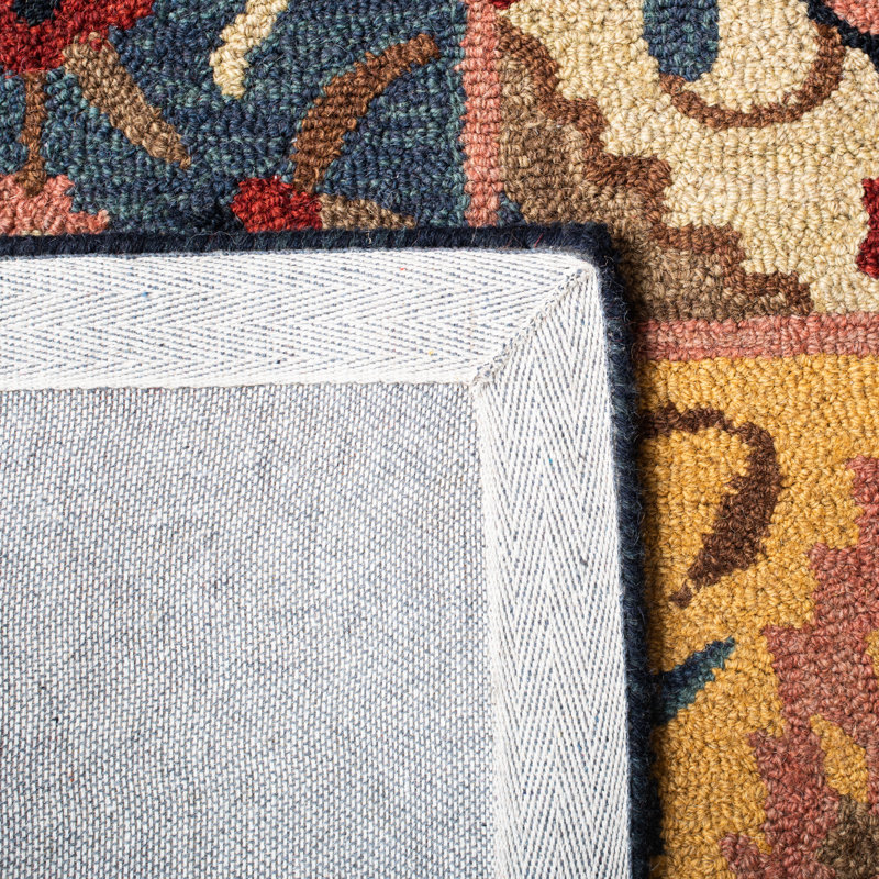 Hand Tufted Wool/Cotton/Latex Oriental Rug in Red/Gold, Rectangle 4' x 6'