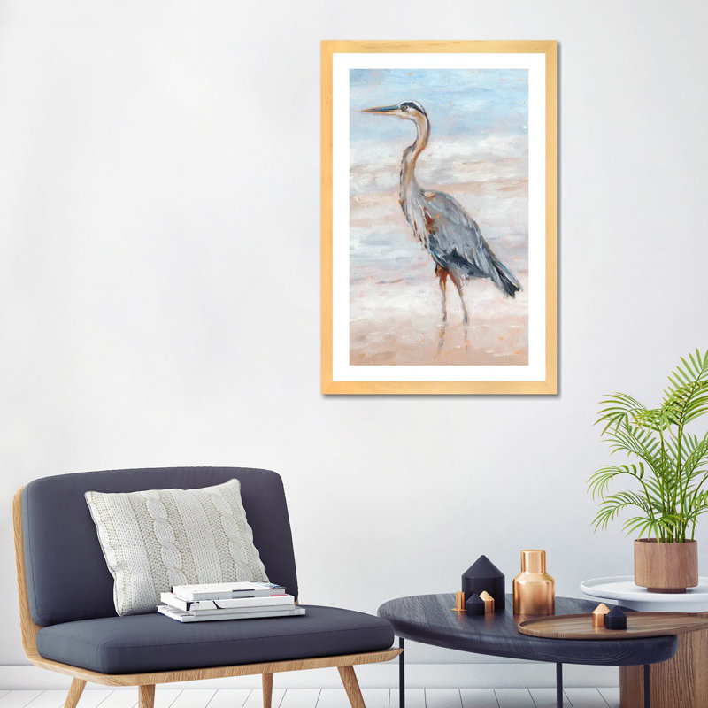 «Beach Heron II» par Ethan Harper - reproduction d'art, H 32 po x l 24 po x P 1 po, Toile avec cadre en bois beige, Blanc