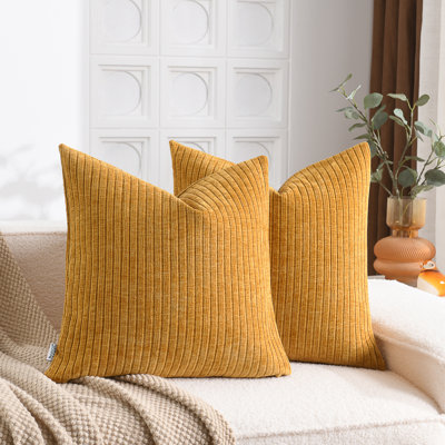 Housse de coussin moelleuse à rayures en chenille douce