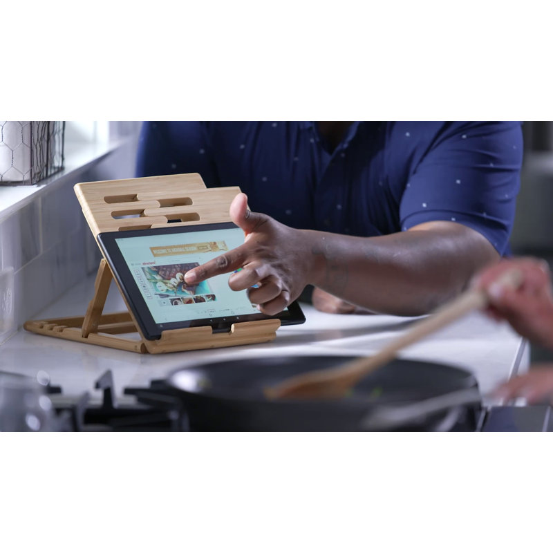 Adjustable Natural Bamboo Expandable Tablet Stand