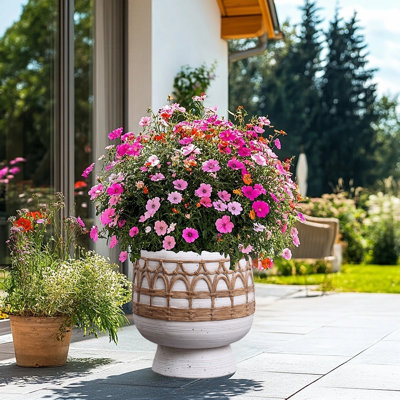 Kawamura White with Brown Accents 11-Inch Round MgO Planter