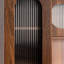 Armoire de cuisine 70,87 "avec tablettes coulissantes et 3 portes