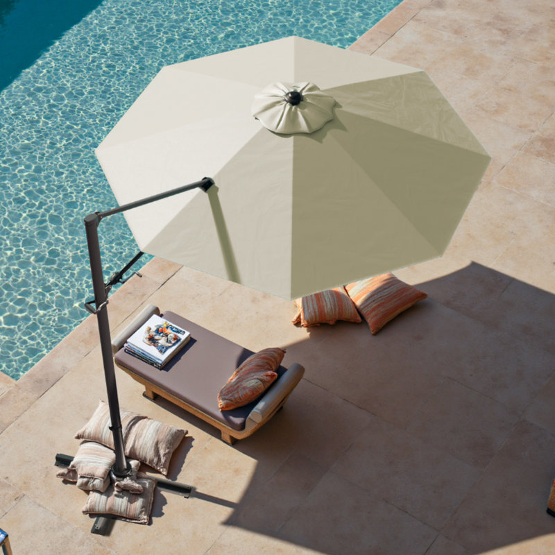 Parasol en porte-à-faux avec base 116,1 "X 116,1", Beige