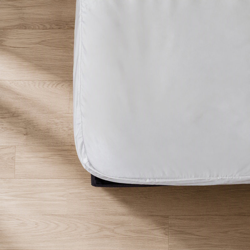 Hypoallergenic Encased Polyester Mattress Protector with Secure Zipper