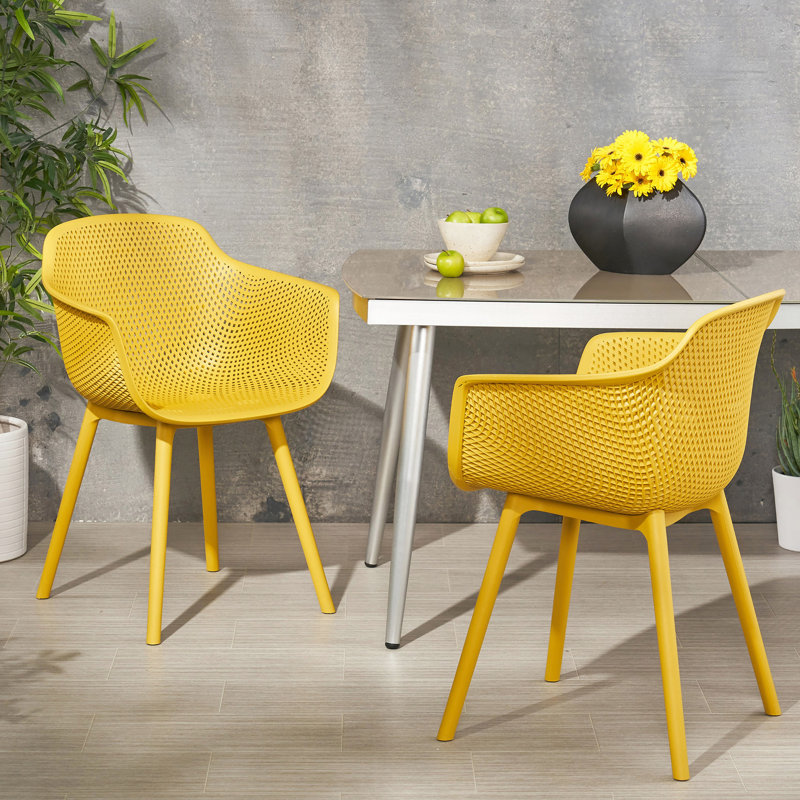 Outdoor Lotus Seat In Yellow - Polypropylene With Stain-blocking Feature And Construction Heat-