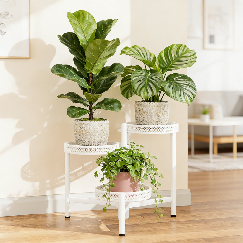 Support pour plante à 3 niveaux en métal pour une utilisation intérieure et extérieure, tablette de coin pliante robuste pour plusieurs plantes, support à fleurs compact pour balcon de patio