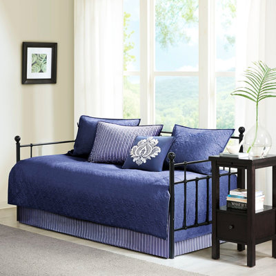 Housse de lit de jour réversible 6 pièces bleu marine - matelas simple, housse de 17 po, 3 taies décoratives, 15 po, 1 coussin décoratif, bourre en coton