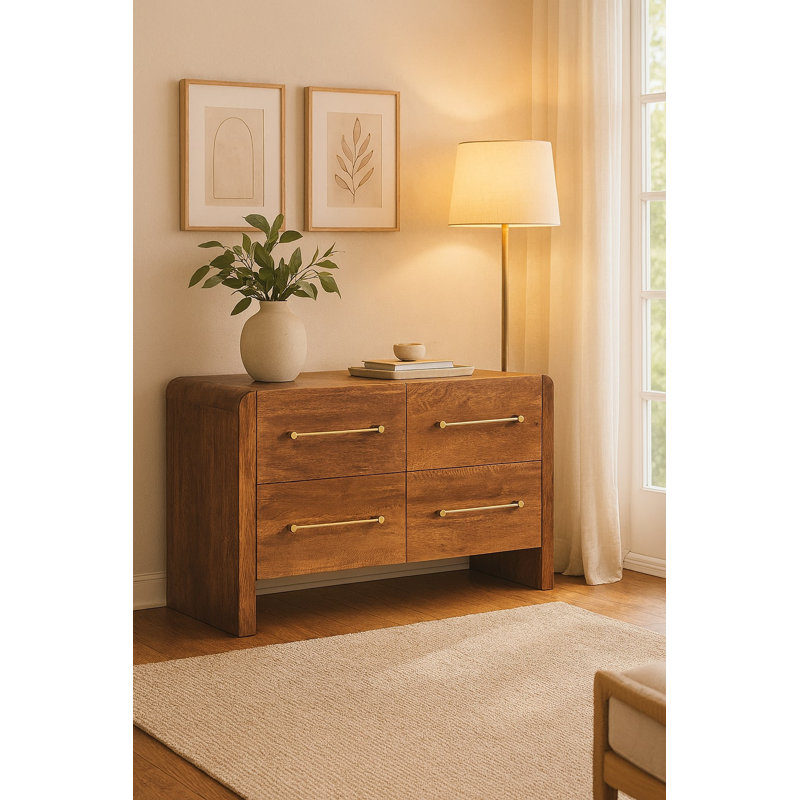 Commode à quatre tiroirs Oakline