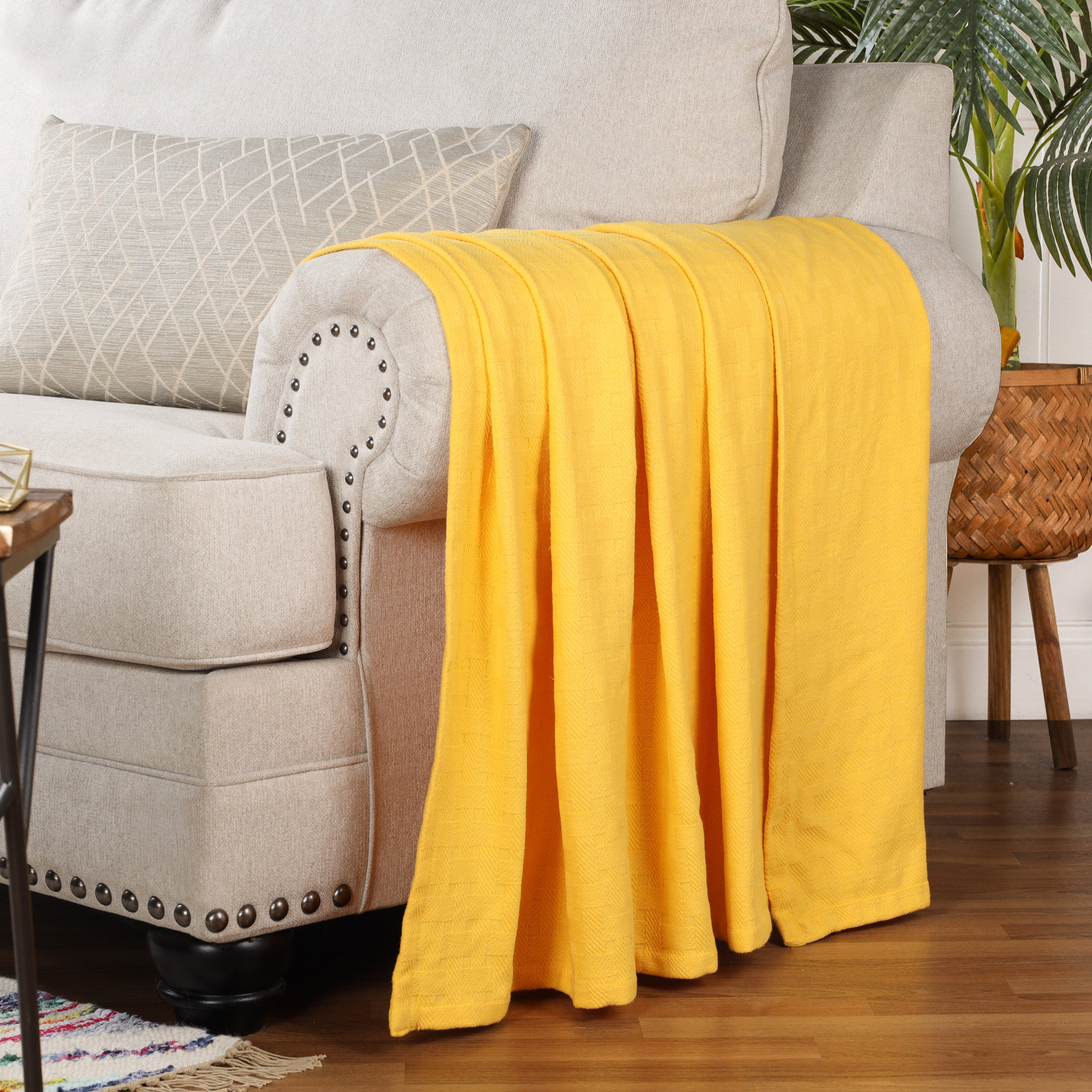 Jareth Woven Metro Zig-Zag All-Season Cotton Blanket, California King, Yellow