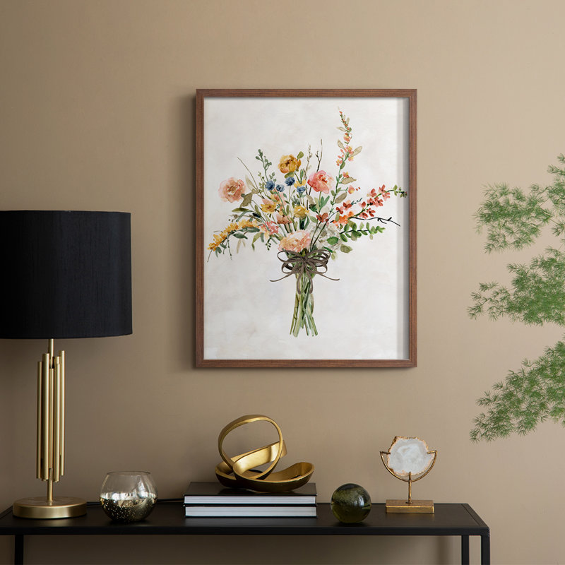 «Favorite Picks Bouquet I», reproduction encadrée - bois massif, H 21 po x l 17 po, Noyer