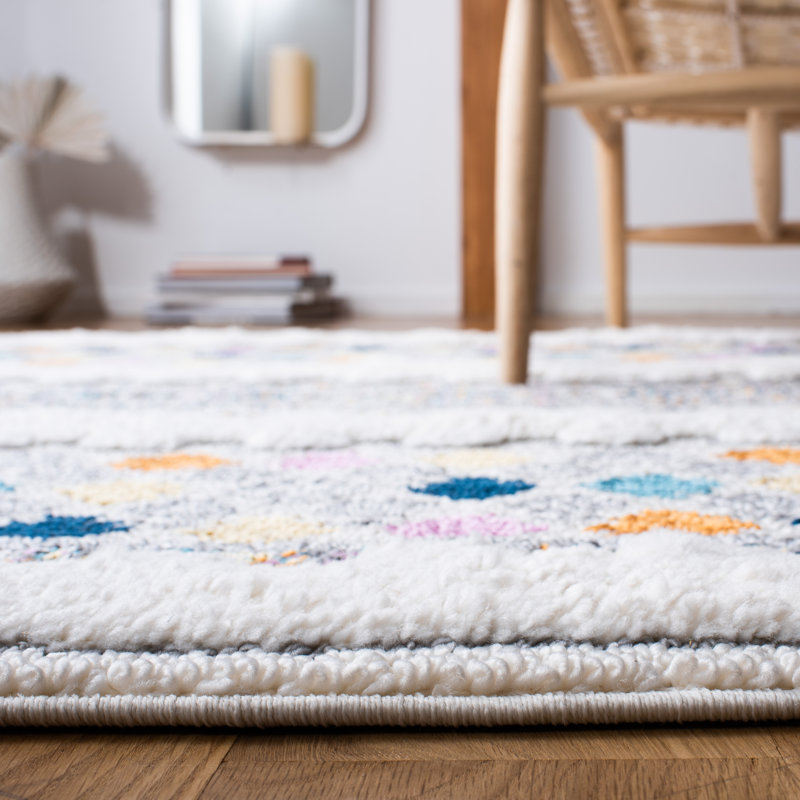 Boho-Chic Ivory Synthetic Shag Rug with Fringe - 4' x 6'