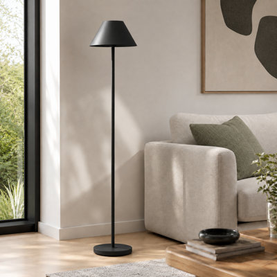 Lampe sur pied moderne en métal noir de 153 cm (60,25 po) avec variateur à 3 niveaux au pied et abat-jour en métal