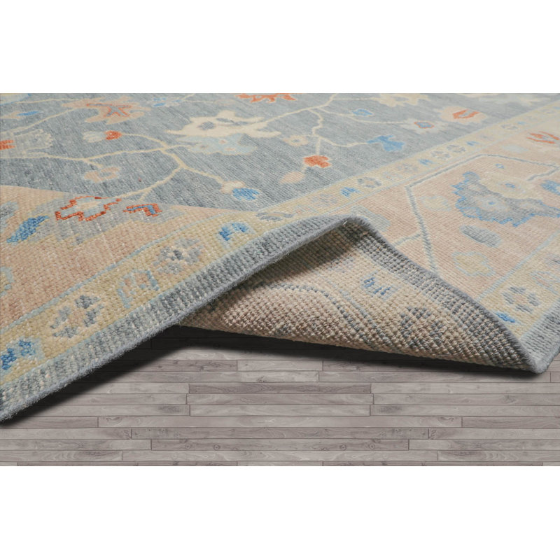 Handmade Ivory and Gray Wool Oriental 9' x 12' Rug